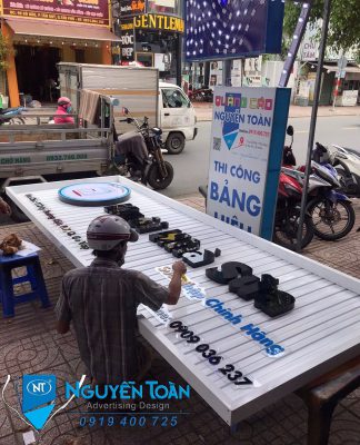 Thi công Bảng hiệu quảng cáo giá rẻ, nhanh chóng tại Tân Phú, HCM